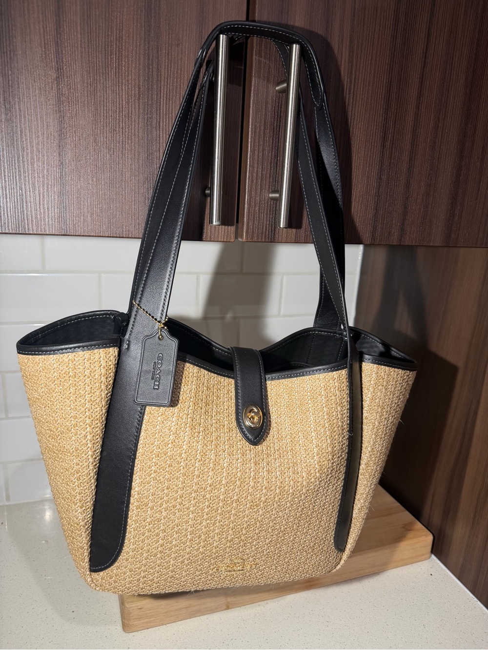 COACH Hadley Turn Lock Tote Bag Toast / Black Straw Smooth Leather - Picture 9 of 14